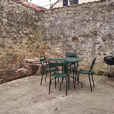 Les Glycines Villa Vulaines-sur-Seine Eksteriør billede
